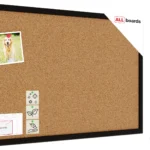 Bacheca in sughero (cornice in legno nero) 60x40 cm + GRATIS