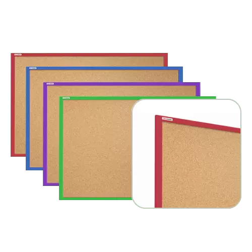 Cornice in legno colorata