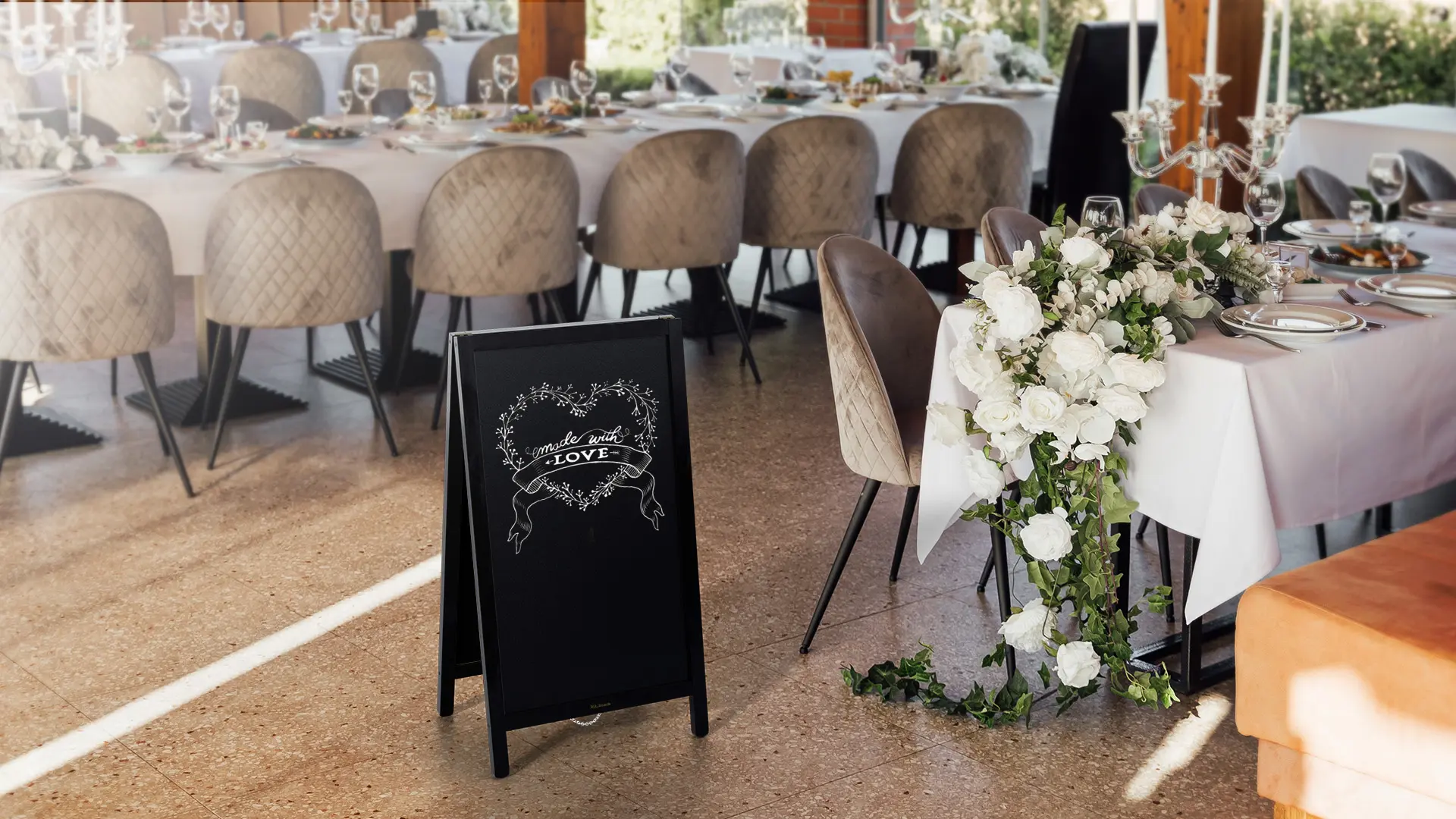 Lavagna per gesso a cavalletto bifacciale 80×45 cm resistente all'acqua NERO + ACCESSORI - immagine 4